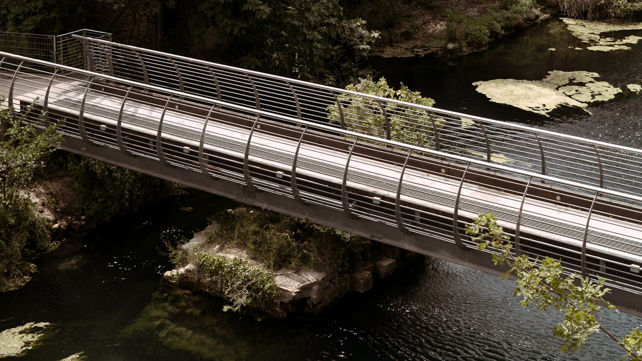 Hydrophobic 4x4 flood tray for plants