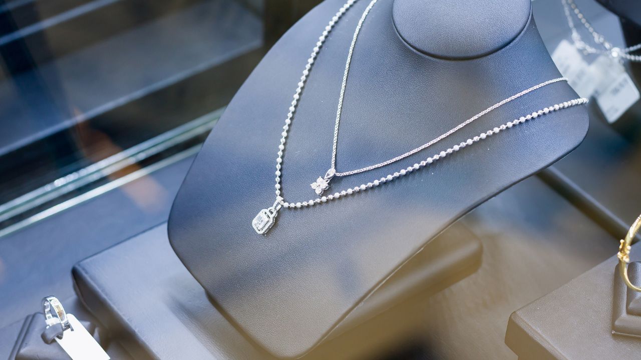 How To Boost Your Sales with Wholesale Custom Jewelry?